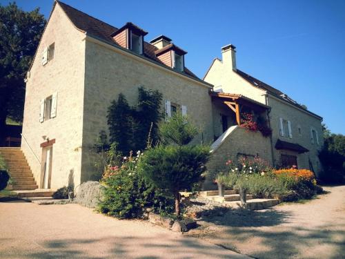 Gallery image of Villa le Prieuré du Lot, proche Sarlat in Saint-Germain-du-Bel-Air