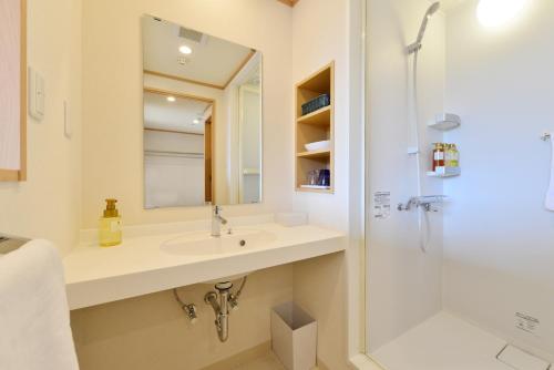 Bathroom sa Washu Blue Resort Kasago (Washu Highland Hotel)