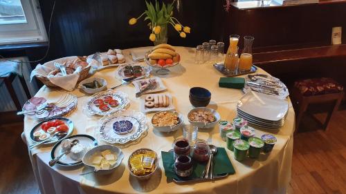 Jídlo v hotelu nebo okolí