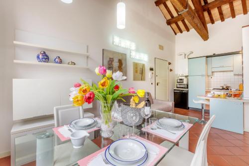 Duplex Apartment in centro con posto auto privato – Photos 3