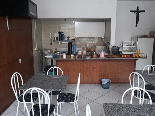 HOTEL PINOTTI LTDA – Photos 4