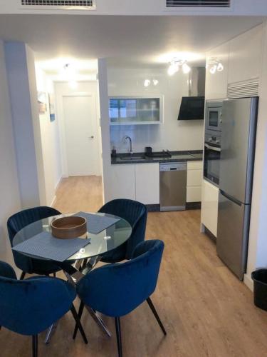 Modern Apartment near beach and train in Los Boliches, Fuengirola