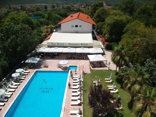 an aerial view of a resort with a swimming pool at Sun Beach Hotel in Platamonas