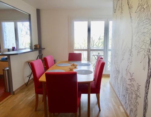 Photo de la galerie de l'établissement Les Millepertuis, aux Ulis