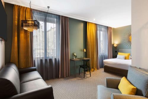 Posezení v ubytování Best Western Plus Hotel de Dieppe 1880