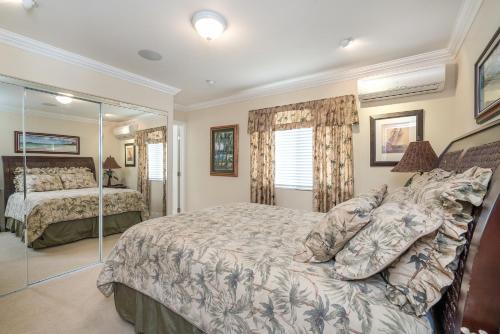 Kailua Beachside homeにあるベッド