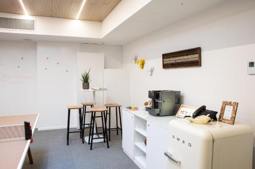 Кухня или мини-кухня в INNSiDE by Meliá Milano Torre GalFa
