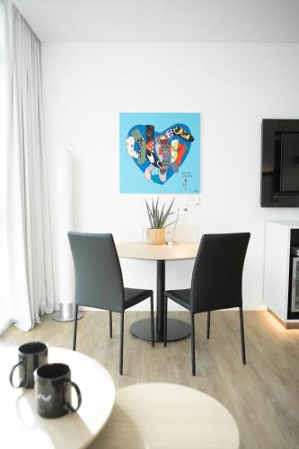 Телевизор и/или развлекательный центр в INNSiDE by Meliá Milano Torre GalFa