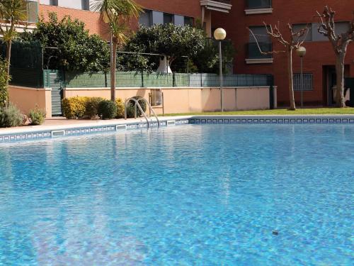 Suitur beach apartment with pool, Calafell, Spain - Booking.com