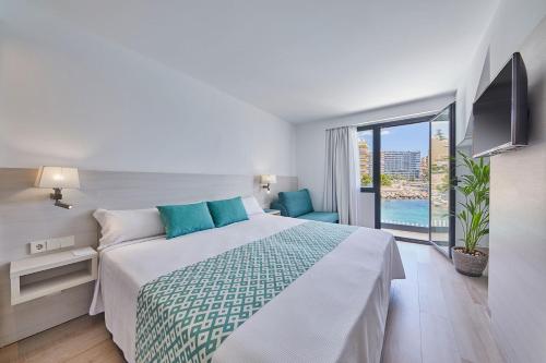 Foto da galeria de Calanova Sports Residence em Palma de Maiorca