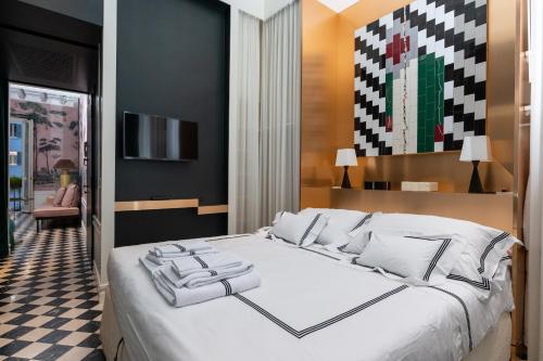 Casa Morgana - The Pantheon Balcony Suite