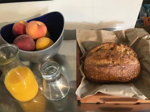 Mad i den private indkvartering eller i nærheden