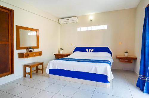 Hotel Yumkiin - Cerca Del Ferry Y Terminal Ado en Playa del Carmen