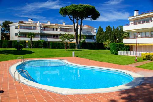 BF-5 CALELLA DE PALAFRUGELL 4 PAX