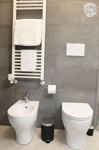People Travel Rooms photo 23