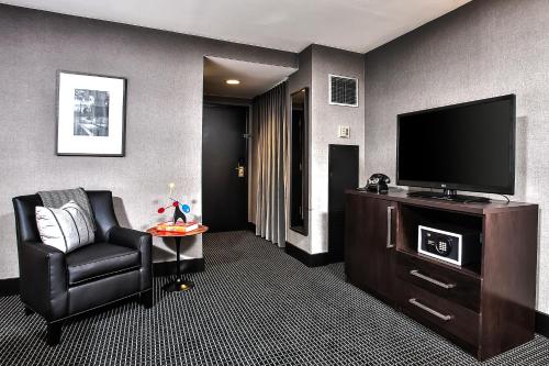 Lord Baltimore Hotel Image