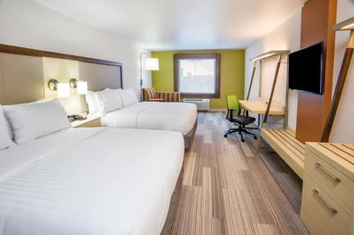 Imagen de la galería de Holiday Inn Express & Suites Pahrump, an IHG Hotel, en Pahrump