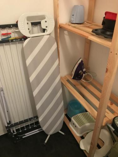 a snowboard sitting on a shelf in a room at Haus Jenni im Schwarzwald, 3,5-Zimmer, große Terrasse in Freudenstadt
