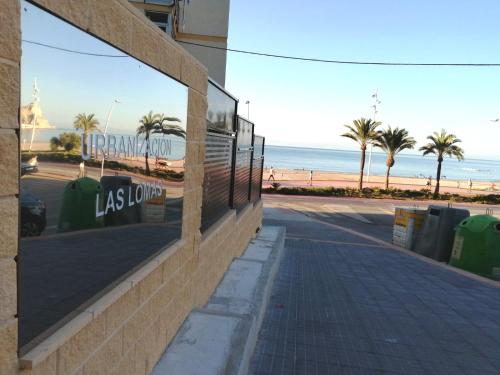 Pintor Sorolla Beach by Agencia Poniente