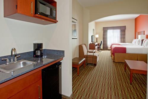 Gallery image of Holiday Inn Austin North, an IHG Hotel in Round Rock