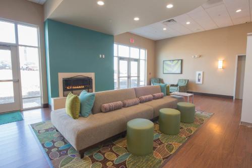 Гостиная зона в Holiday Inn Bismarck by IHG