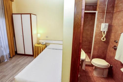 Phòng tắm tại Hotel Giardino d'Europa
