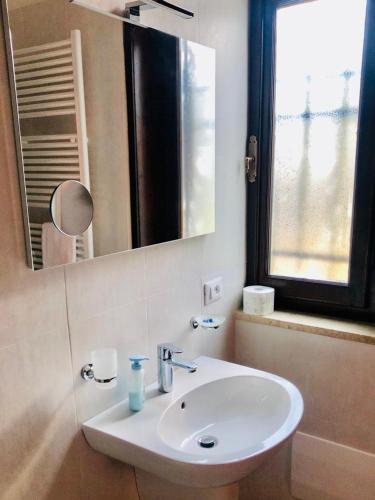 Un baño de B&B Villa Ermanna