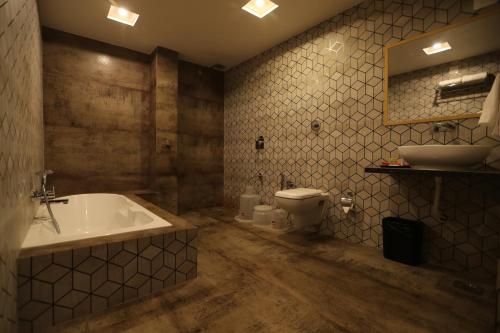 Gallery image of HOTEL neptune inn in Amreli