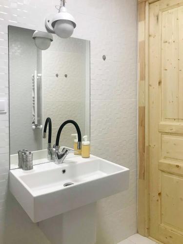 Et badeværelse på Gudauri Studio