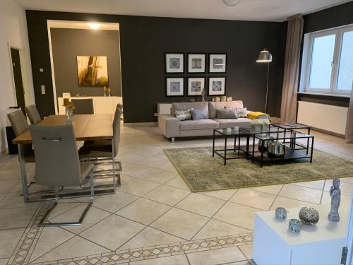 Posezení v ubytování Luxus-Apartment Quierschied