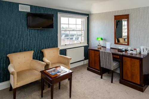 The Clarendon Hotel Image