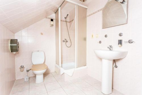 Gallery image of Mini hotel Na konci in Krupka - Marsov