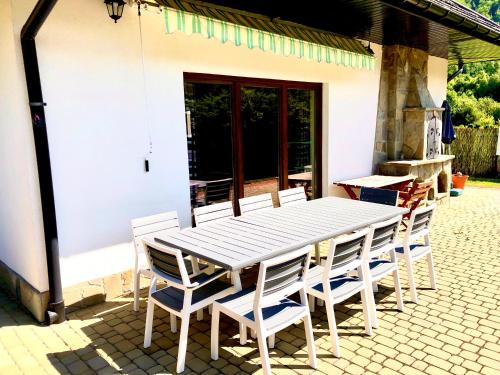 Restoran atau tempat lain untuk makan di Willa Jagoda domek w górach