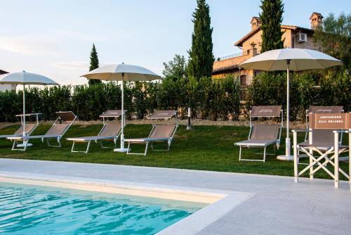 Πισίνα στο ή κοντά στο Agriturismo alla Solagna