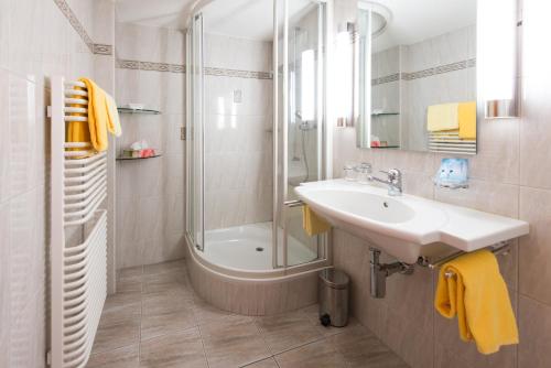 Koupelna v ubytování Hotel Portjengrat