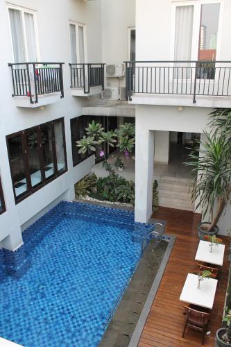 Bazén v ubytování Marrakesh Inn nebo v jeho okolí