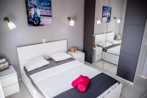 Postel nebo postele na pokoji v ubytování GP Luxury Apartment Preveza