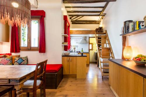 Penthouse neare Sol, plaza Mayor