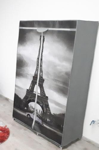 a picture of the eiffel tower at Apartament centrum Sienkiewicza WIEŻA EIFFLA PROMENADA -KLIMATYZACJA- WYJĄTKOWY in Kielce
