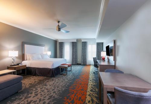 صورة لـ Holiday Inn Houston NE-Bush Airport Area, an IHG Hotel في همبل