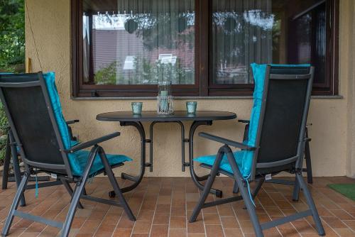 Φωτογραφία από το άλμπουμ του ELW, sep. Eingang, überdachte Terrasse, nähe Backnang σε Althütte