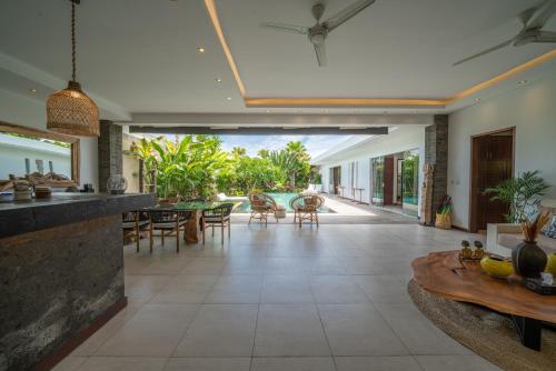 Gallery image of Villa Bima - 3 Bedroom Villa in Seminyak in Seminyak