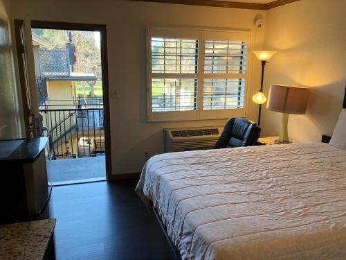 Gallery image of Westwind Lodge in Oakland