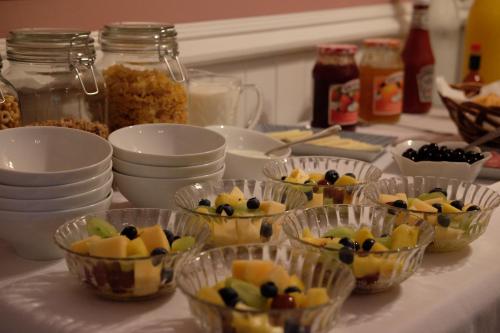 Photo de la galerie de l'établissement Wedgwood Manor and Glamping Retreat, à Crawford Bay