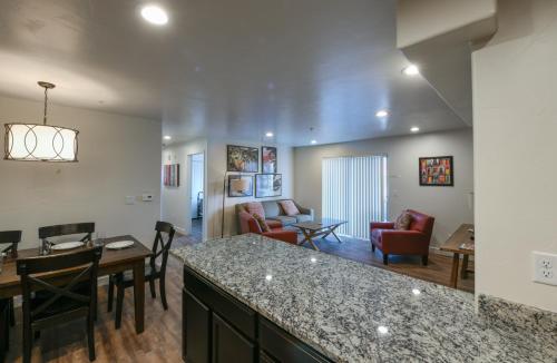 Un lugar para sentarse en Moab Redcliff Condos Dean RE
