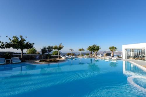 Πισίνα στο ή κοντά στο Maison Des Lys - Luxury Suites