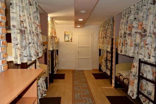 Poschodová posteľ alebo postele v izbe v ubytovaní Sweetdream Hostel