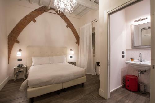 Tornabuoni View photo 33