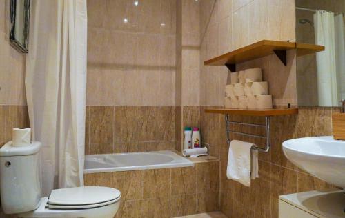 Kúpeľňa v ubytovaní Stay U-nique Apartments Sant Eudald