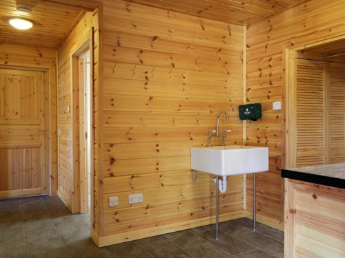 Ванна кімната в Allt Lodge